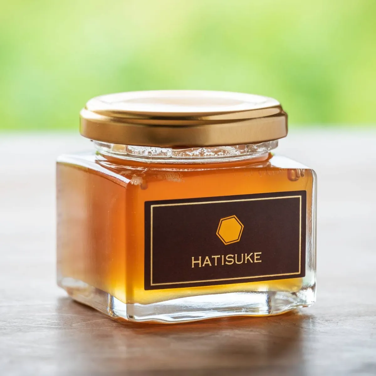 Raw Japanese honeybee honey by HATISUKE